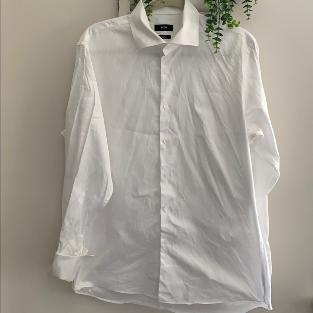Hugo Boss dress shirt 16| 32/33